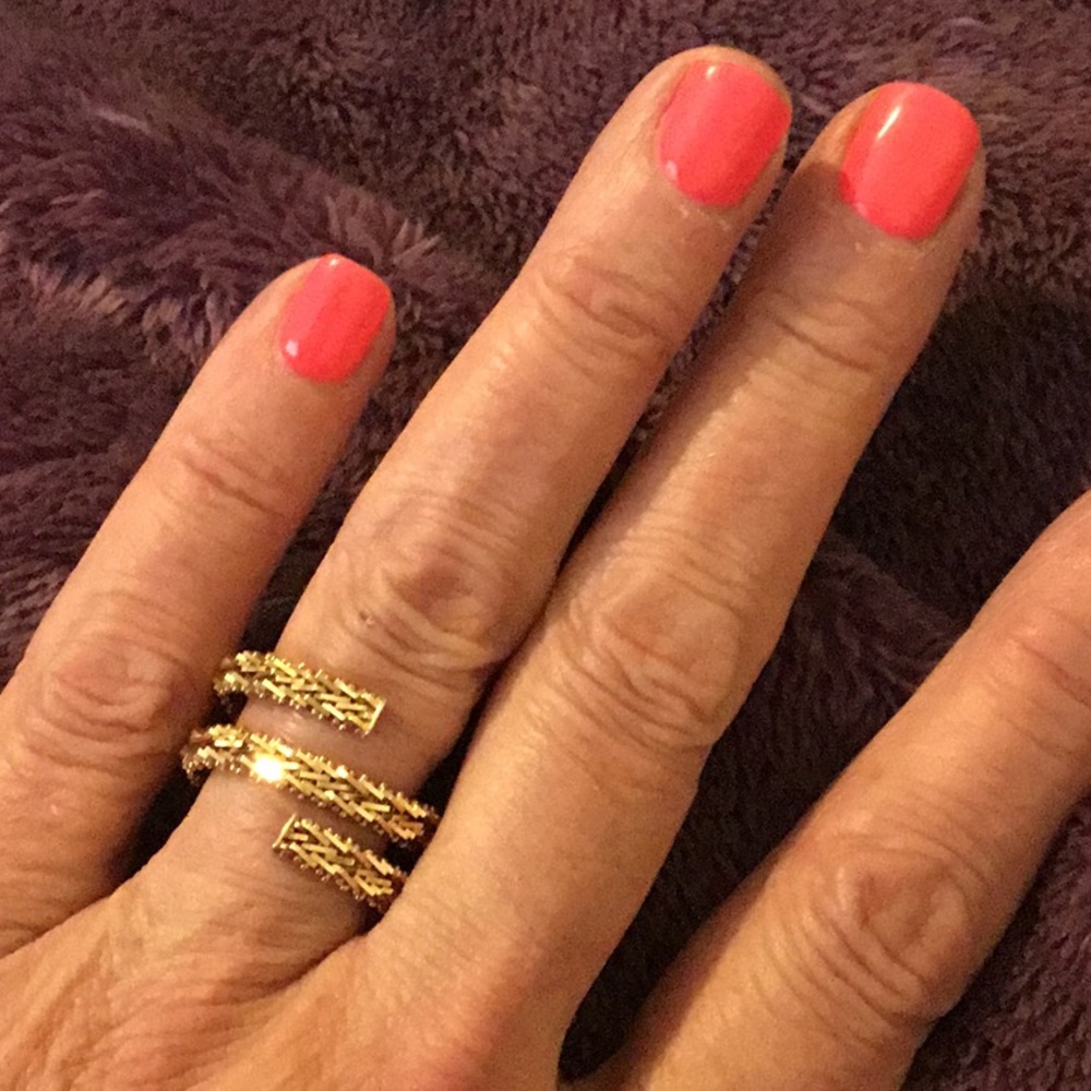 RARE VINTAGE IMPERIAL SOLID GOLD RICCIO DESIGNER 14K Yellow Gold Wrap Ring